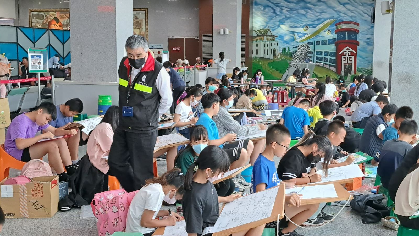 1120523飛安宣導寫生書法比賽花絮-11